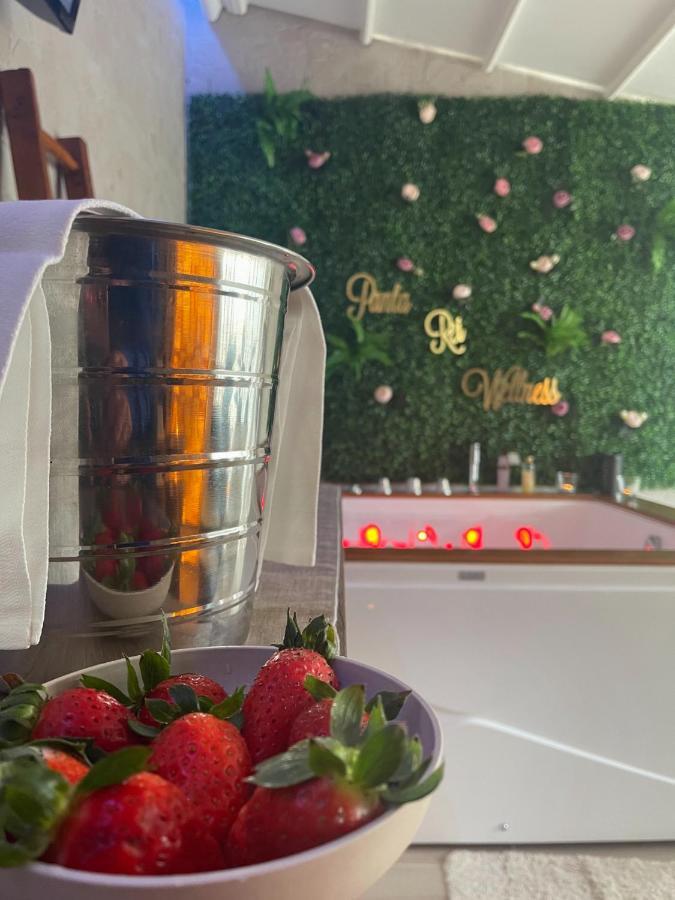 Апартаменти Panta Rei Wellness & Charme Монополі Екстер'єр фото