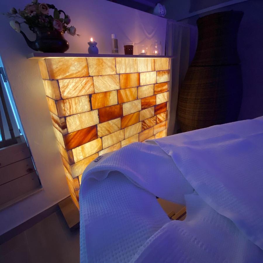 Апартаменти Panta Rei Wellness & Charme Монополі Екстер'єр фото