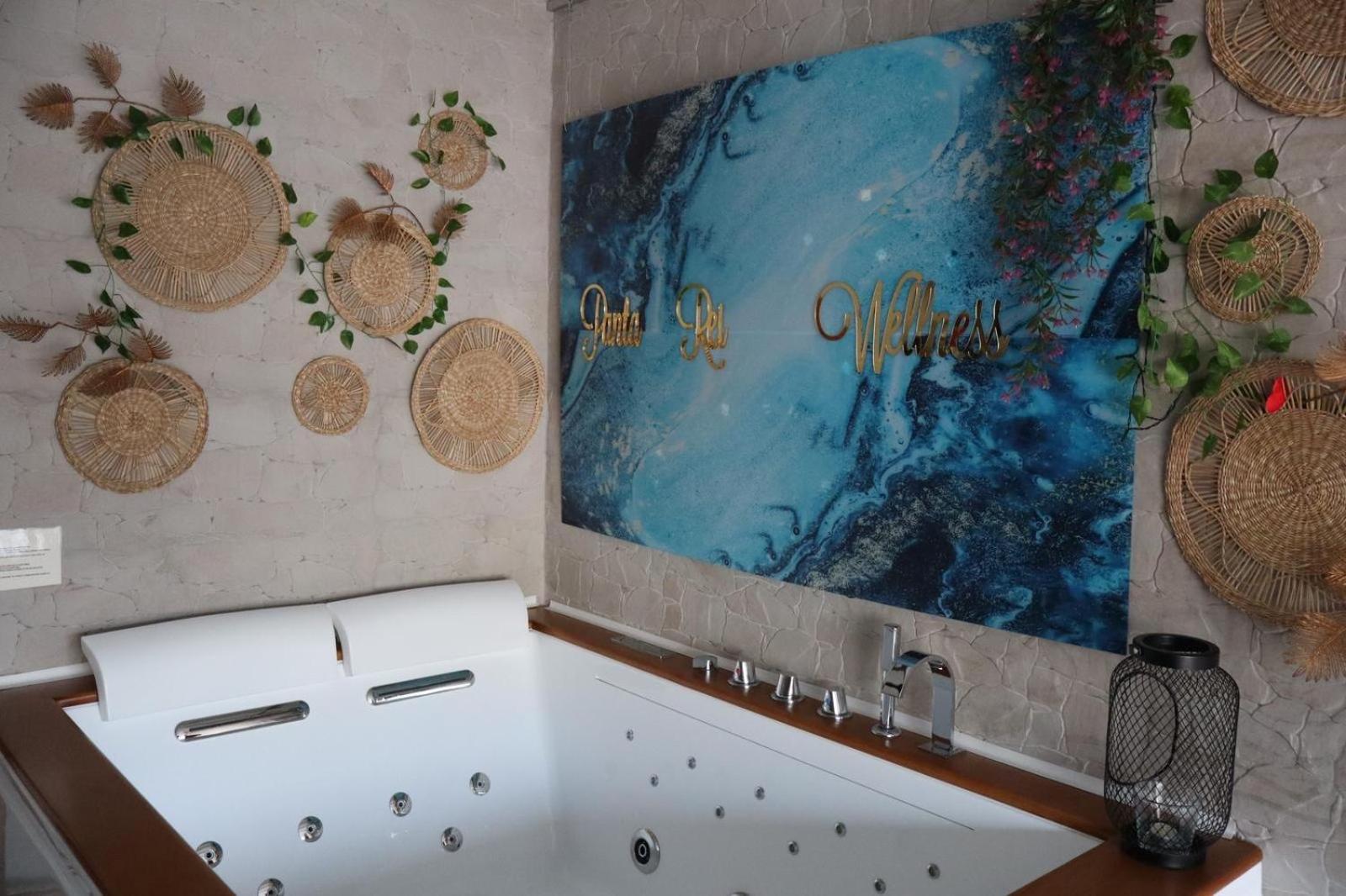 Апартаменти Panta Rei Wellness & Charme Монополі Екстер'єр фото